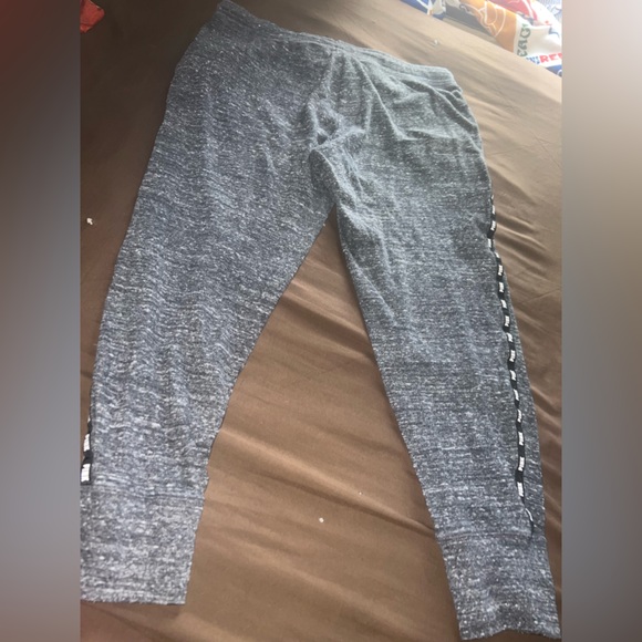 Victorias Secret Pink Set - Picture 6 of 10